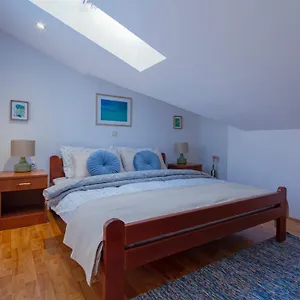 https://amu-apartment.pula-hotels.org